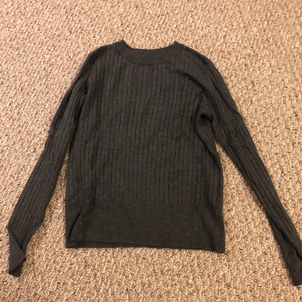 Grey sweater
